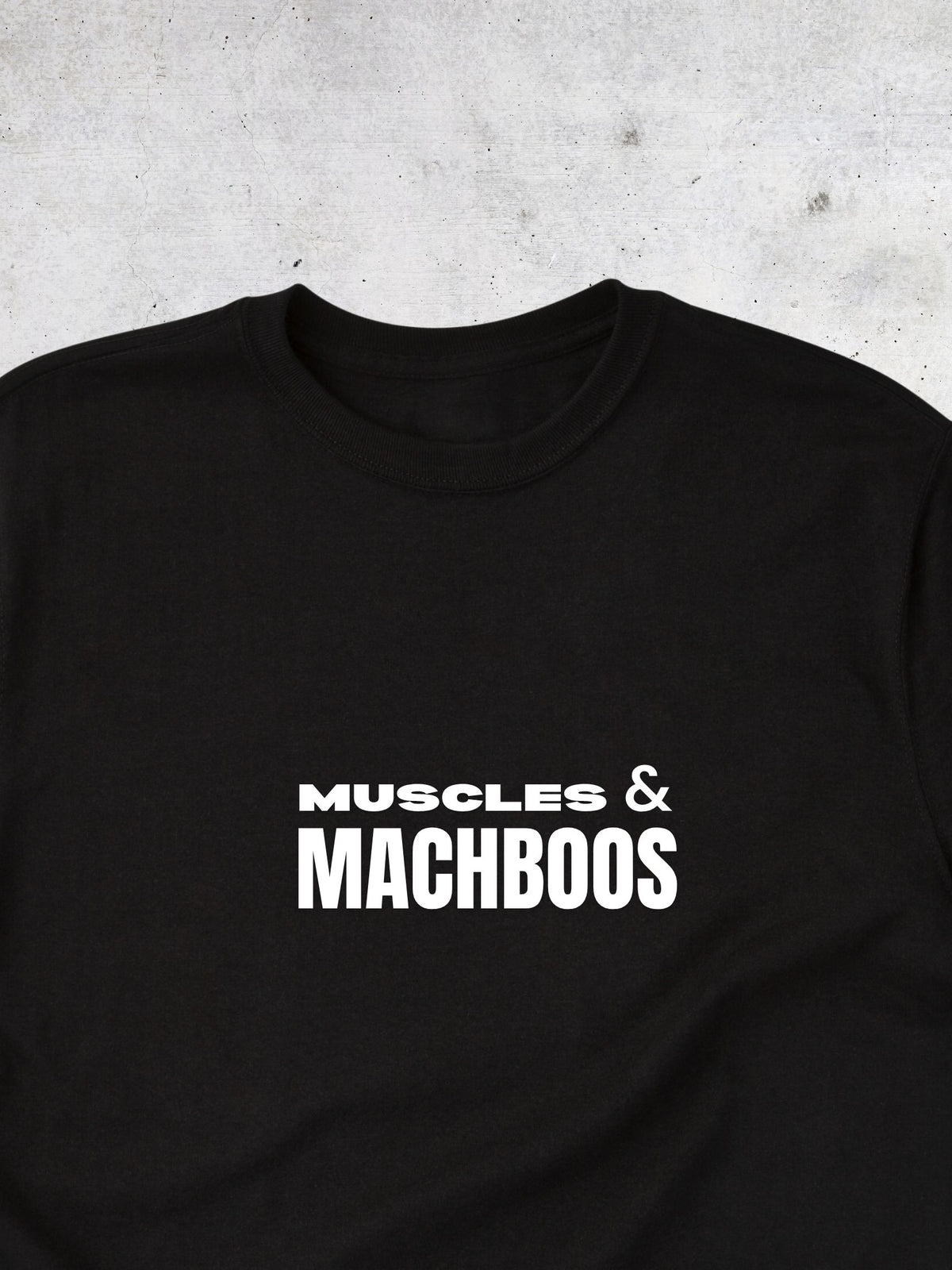 Muscles & Machboos T-shirt